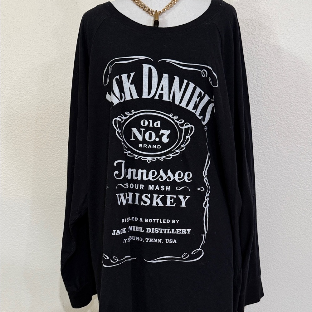 Black Jack Daniel's Graphic Long Sleeve Top Torrid size 5 EUC